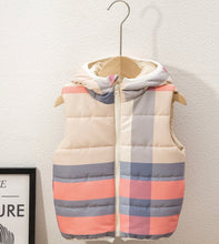 Load image into Gallery viewer, Hooded Puffer Vest
