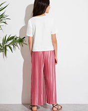 Load image into Gallery viewer, Graphic Top &amp; Pleated Metallic Pants Set
