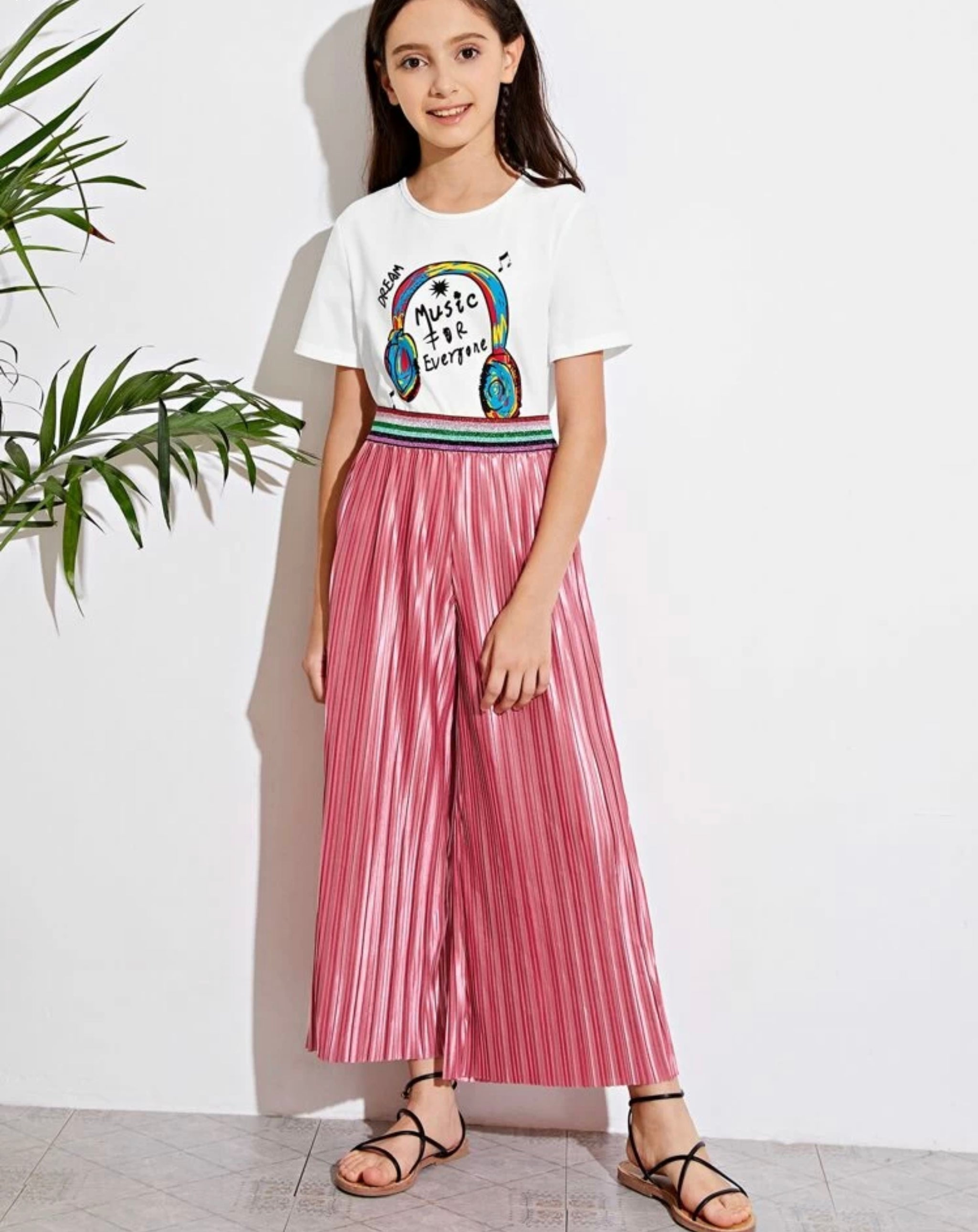 Graphic Top & Pleated Metallic Pants Set